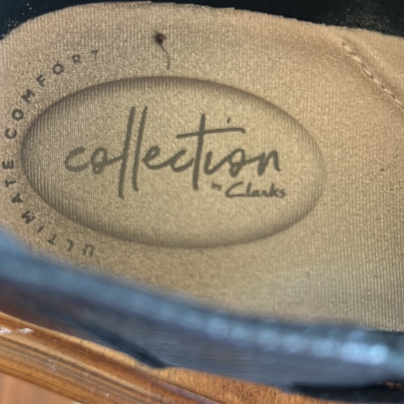 Collection by Clarks:Black short boots with side zipper, buckled strap detail - Picture 2 of 8